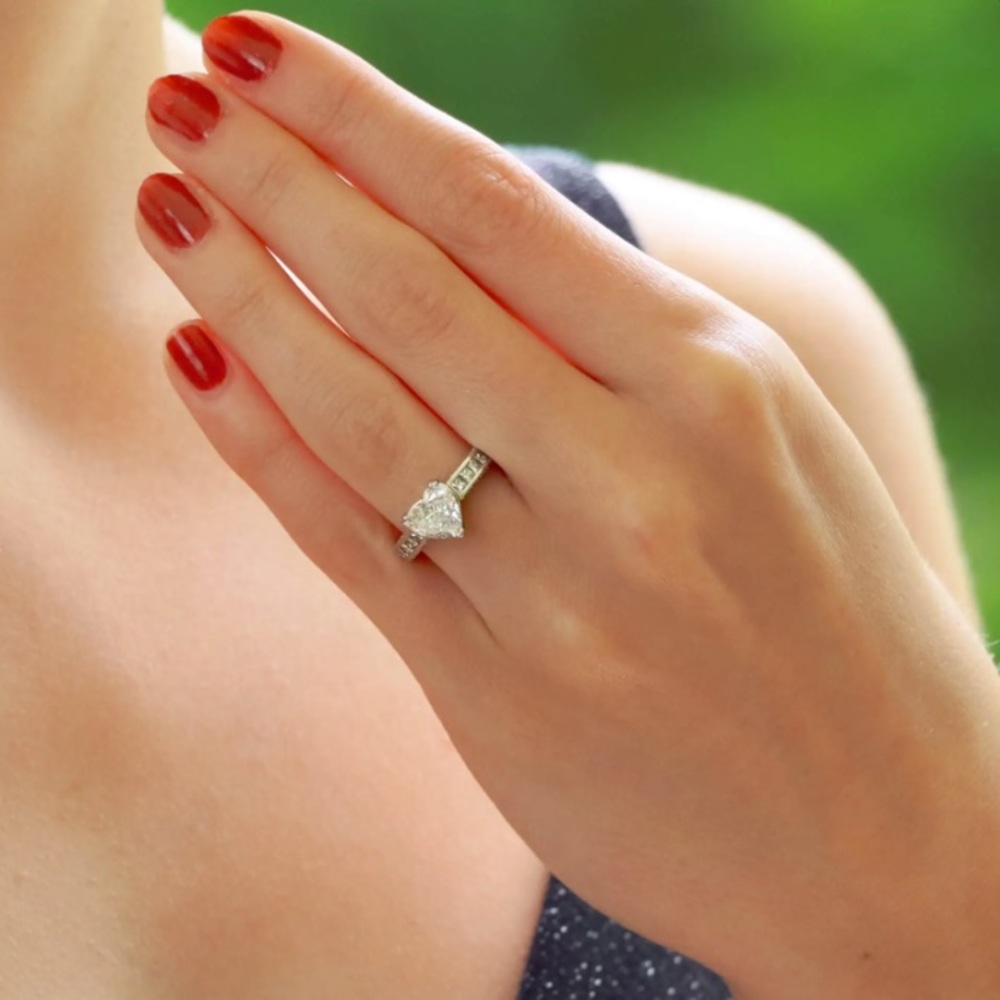 swarovski classic heart ring